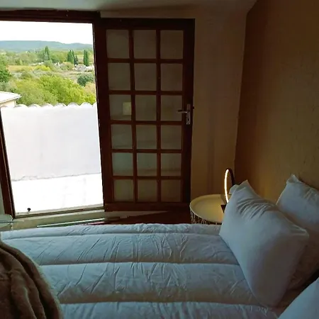 Belle Maison En Pierre Dans Village Medieval Du Xie Siecle Pour 10 Pers 6 Adultes 4 Enfants 3* Frigoulet