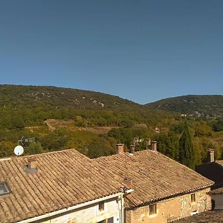 Belle Maison En Pierre Dans Village Medieval Du Xie Siecle Pour 10 Pers 6 Adultes 4 Enfants 3* Frigoulet